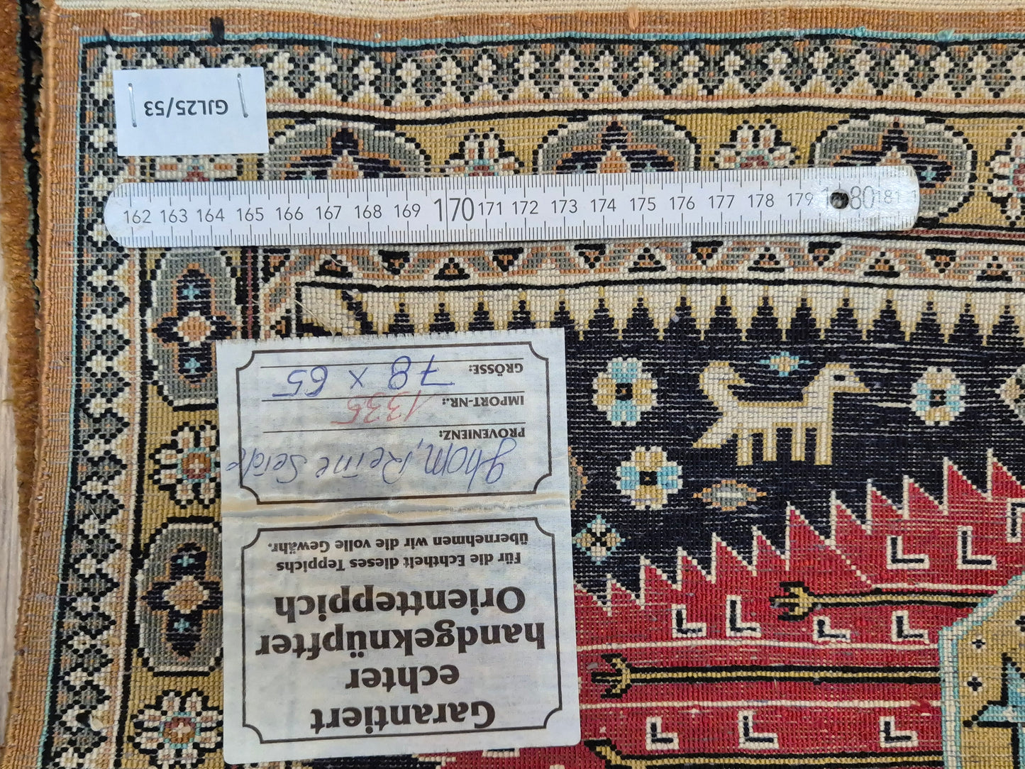 Ghom Seidenteppich reine Seide geometrisches Design Tiermotive