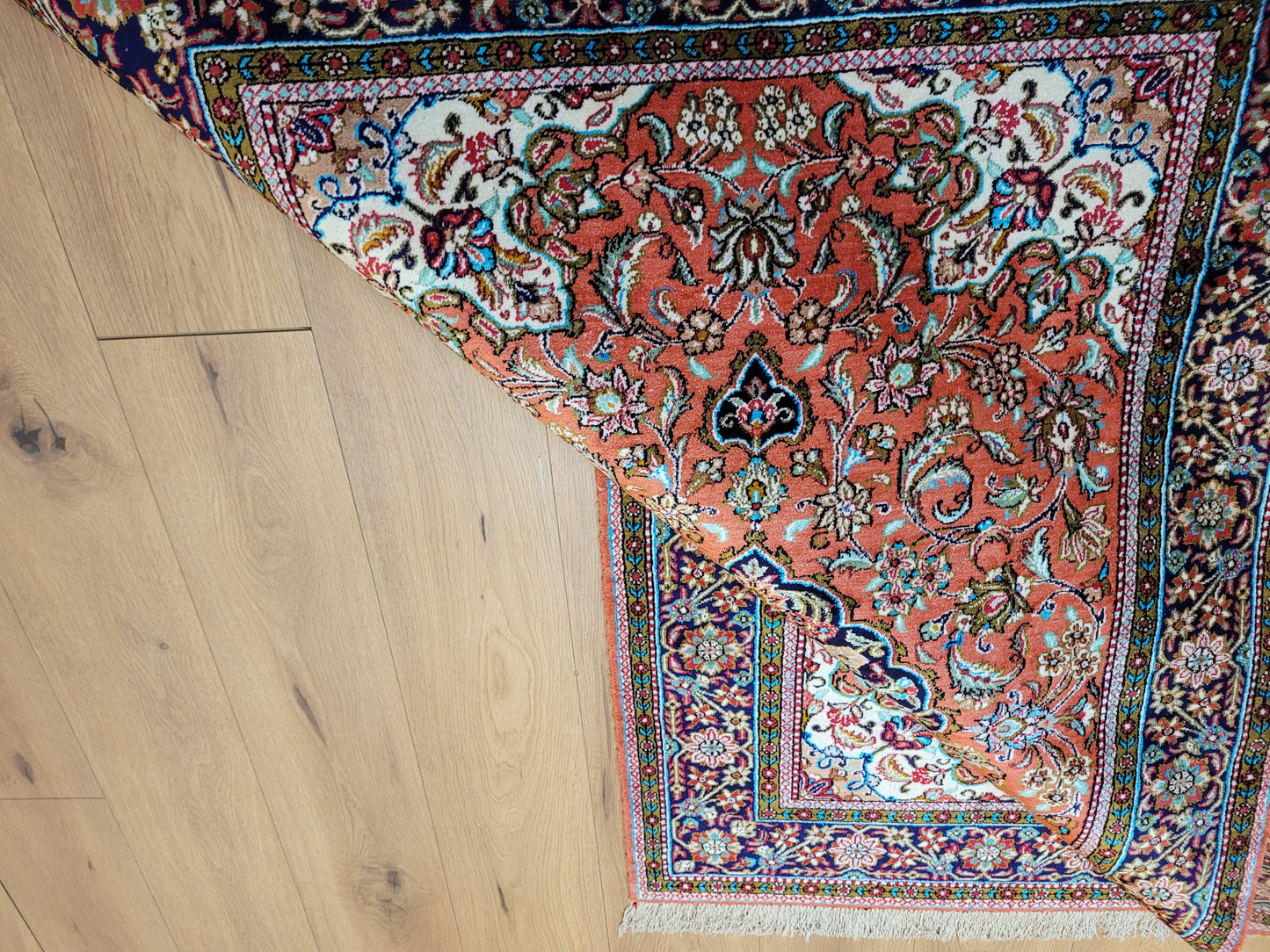 Ghom Teppich Seide auf Seide fein Blumenmuster