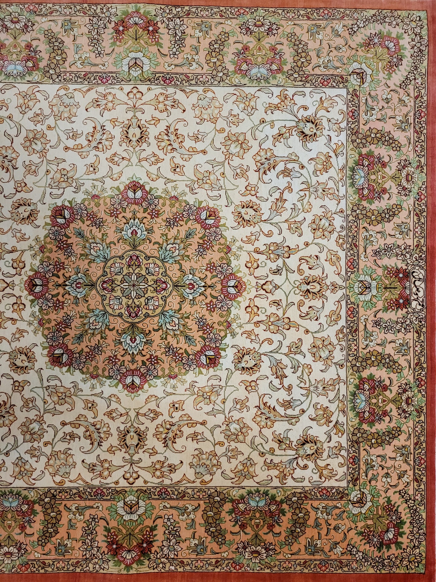 Ghom Teppich Seide auf Seide fein Medaillon Blütenornament