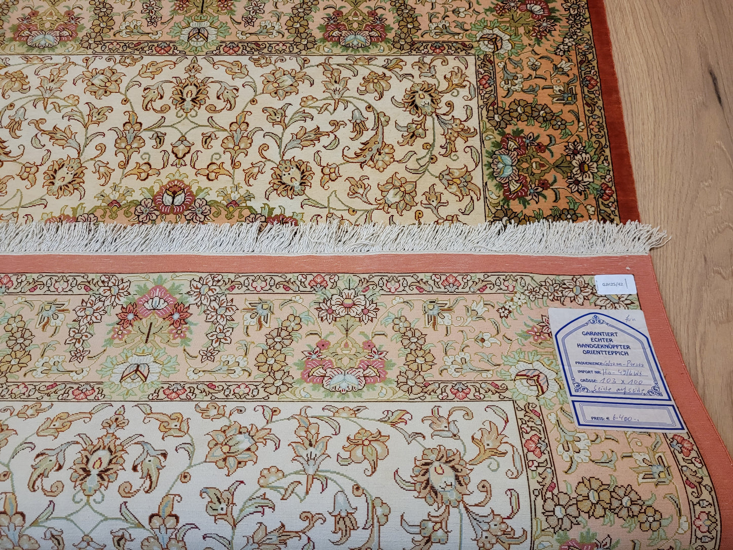 Ghom Teppich Seide auf Seide fein Medaillon Blütenornament