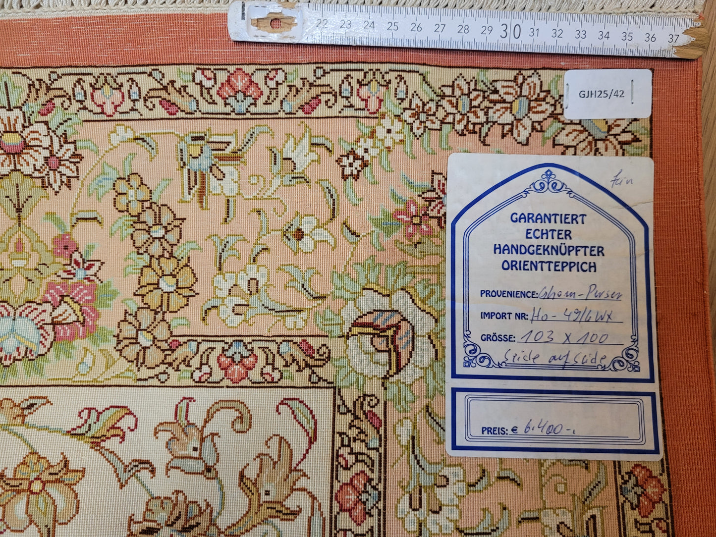 Ghom Teppich Seide auf Seide fein Medaillon Blütenornament