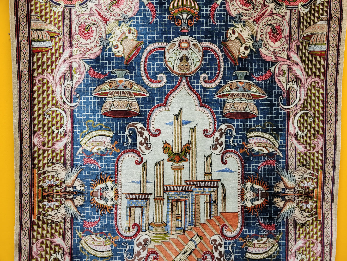 Ghom Teppich Seide auf Seide signiert figürliche Darstellung