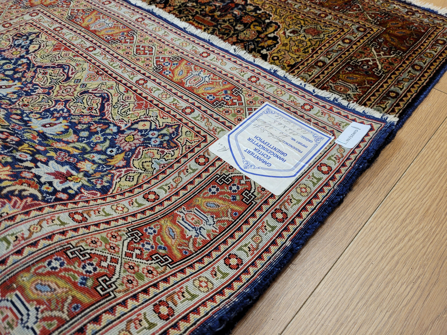 Hereke Teppich Seide auf Seide fein Vase mit Blumenmotiv