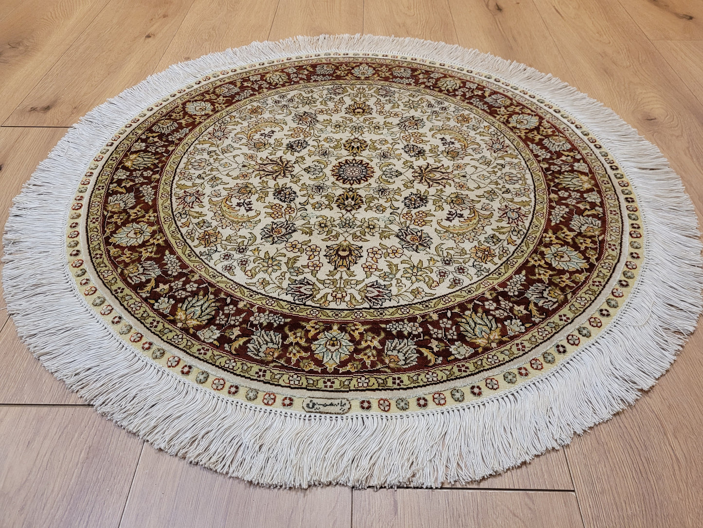 Hereke Teppich Seide auf Seide signiert rund florales Medaillon