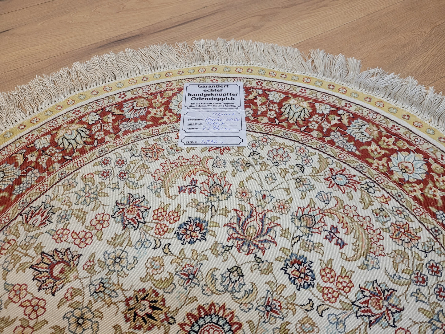 Hereke Teppich Seide auf Seide signiert rund florales Medaillon