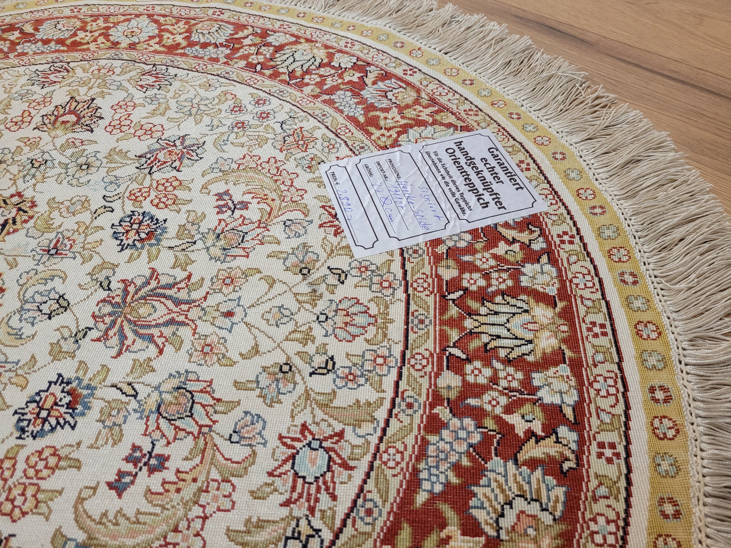 Hereke Teppich Seide auf Seide signiert rund florales Medaillon