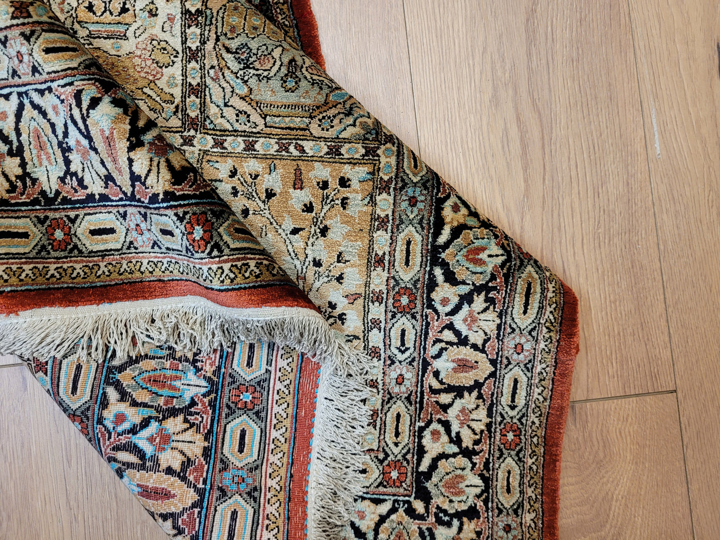 Ghom Teppich Seide auf Seide fein Gartenmotiv Jagdszenen