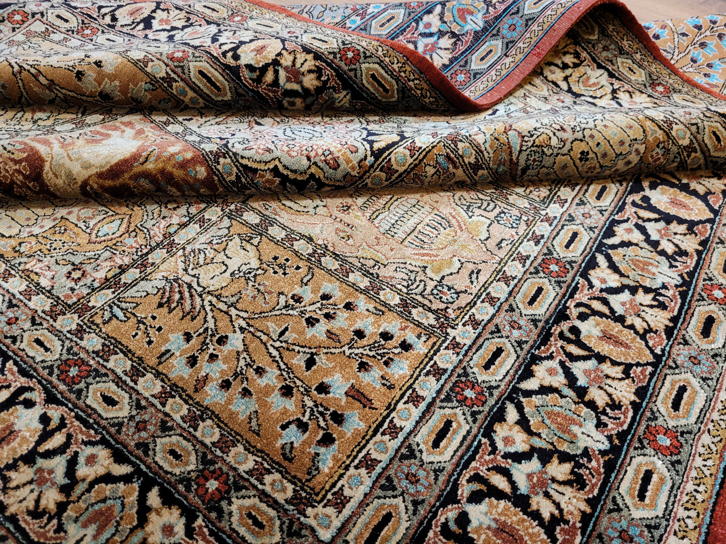 Ghom Teppich Seide auf Seide fein Gartenmotiv Jagdszenen