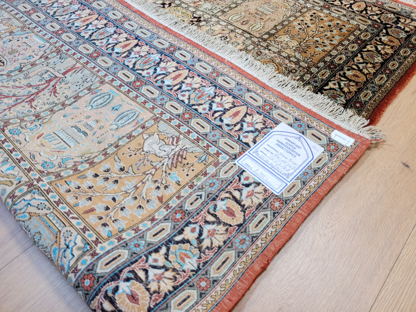 Ghom Teppich Seide auf Seide fein Gartenmotiv Jagdszenen