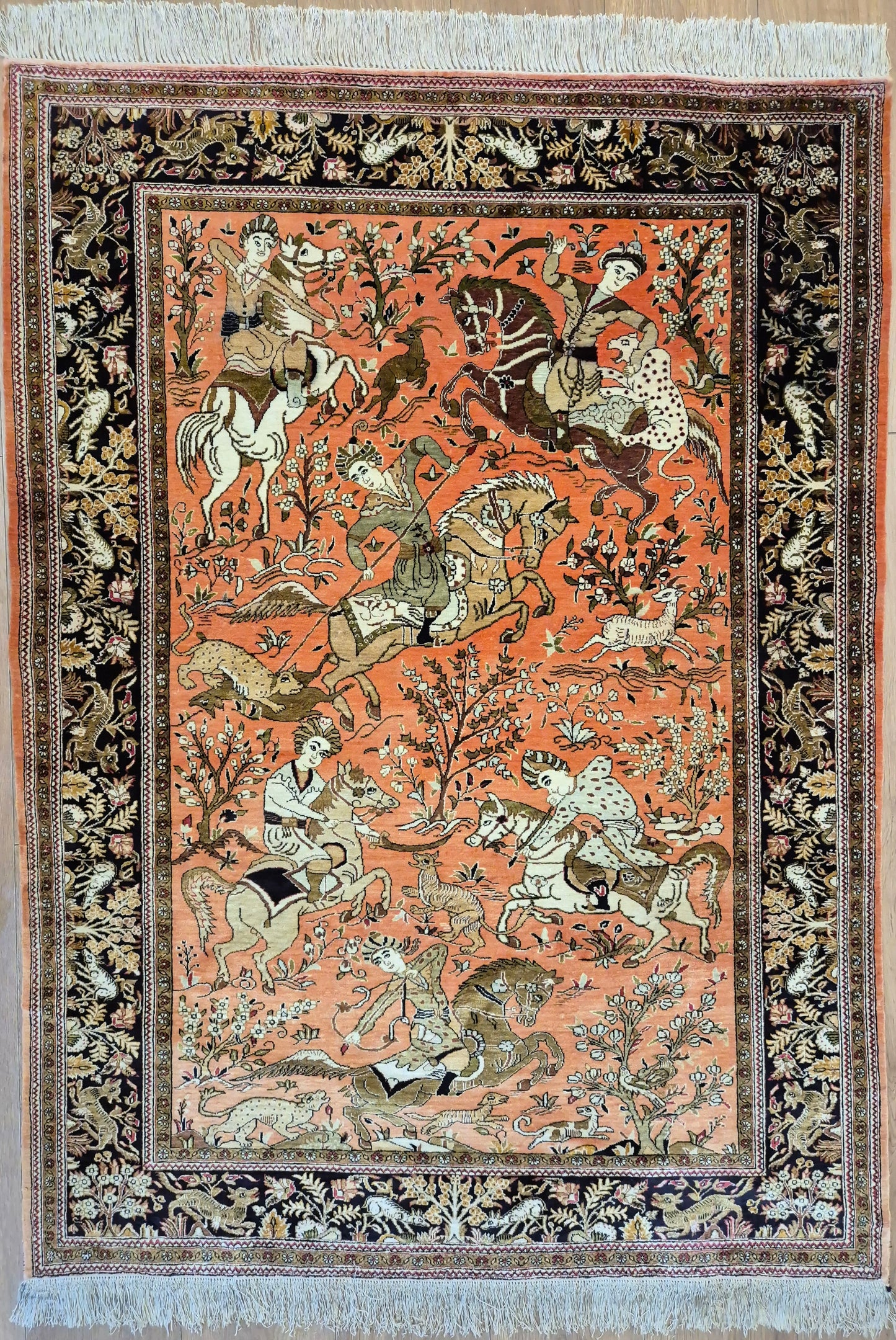 Ghom Seidenteppich Naturseide Jagdmotiv feine Handknüpfung
