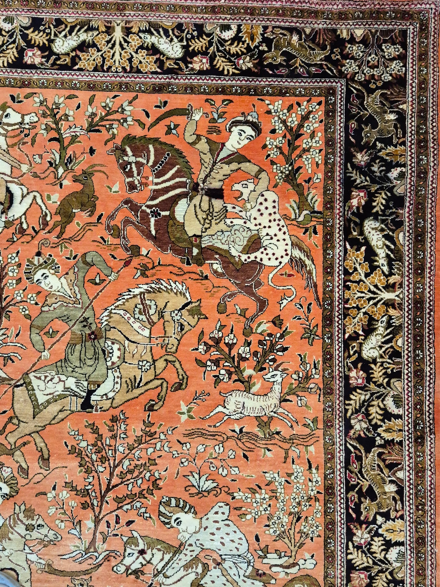 Ghom Seidenteppich Naturseide Jagdmotiv feine Handknüpfung