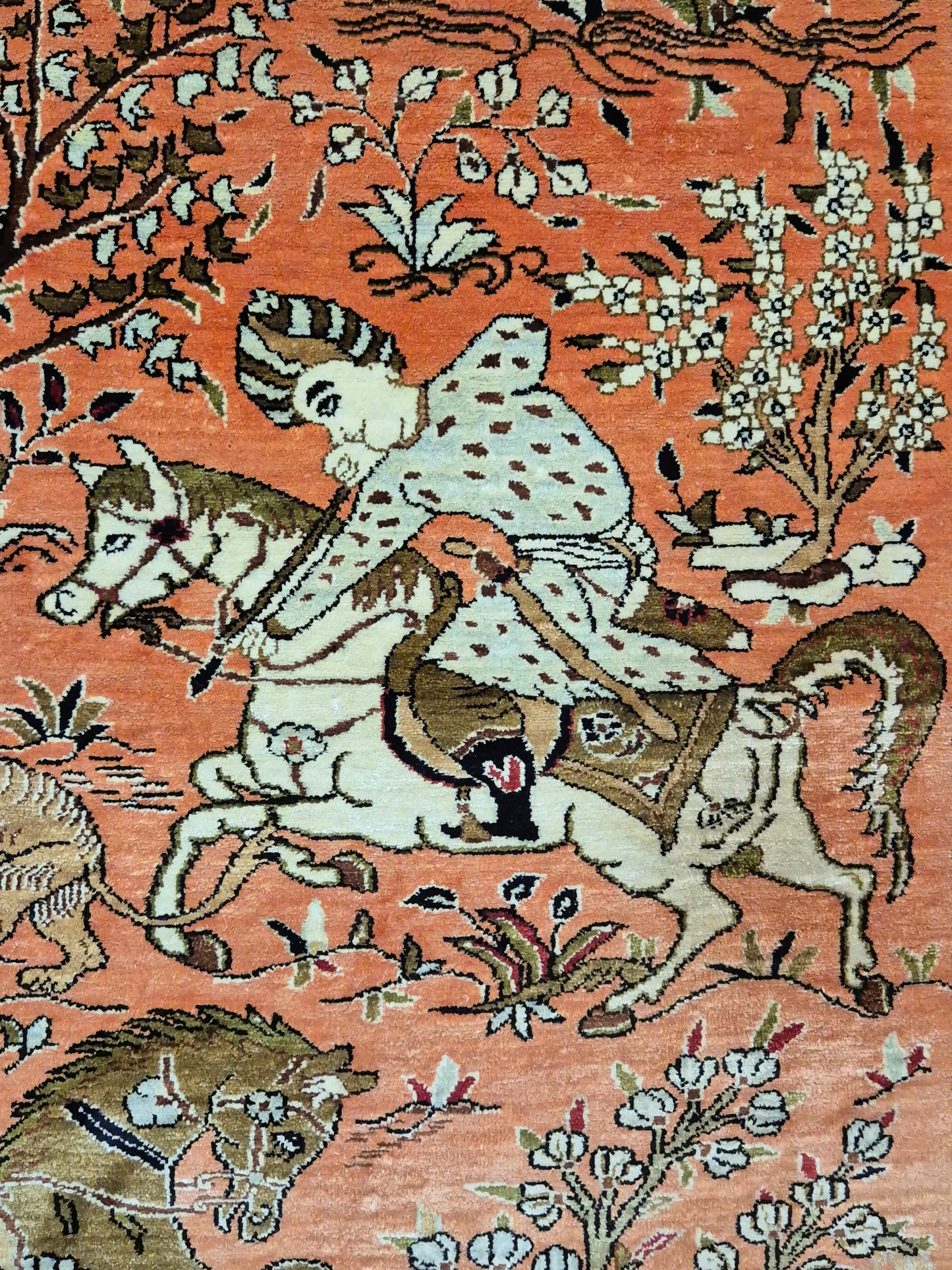 Ghom Seidenteppich Naturseide Jagdmotiv feine Handknüpfung