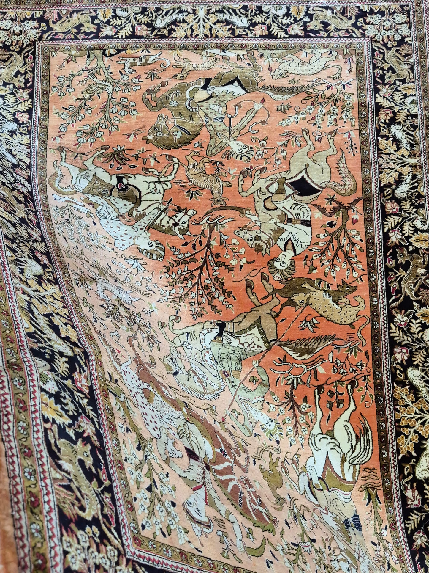 Ghom Seidenteppich Naturseide Jagdmotiv feine Handknüpfung