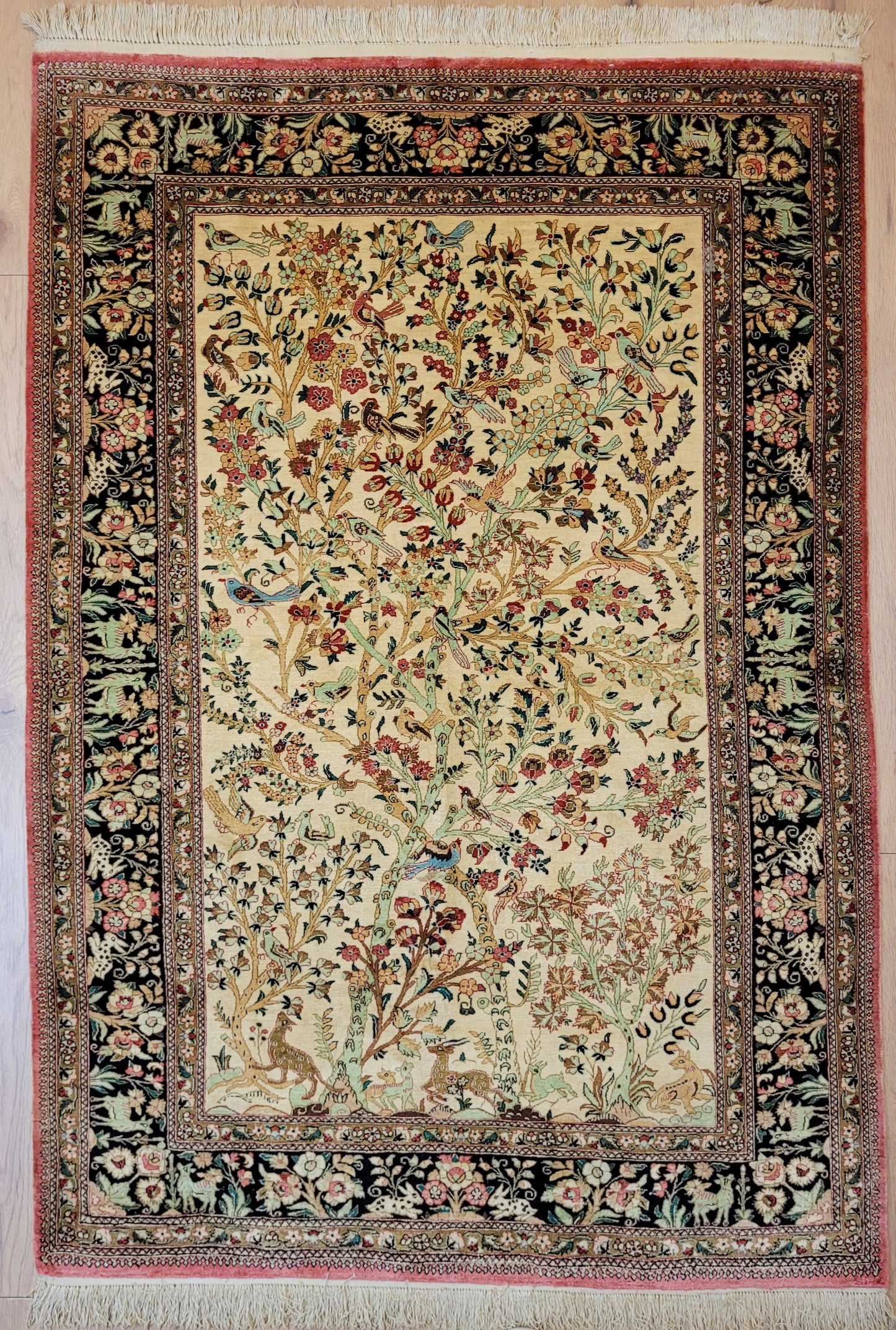 Ghom Teppich Seide auf Seide Jagdszene florales Motiv feine Knüpfung