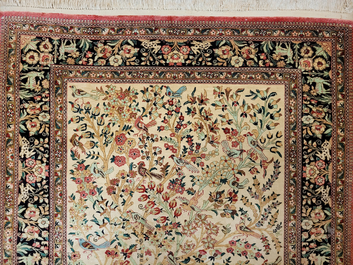 Ghom Teppich Seide auf Seide Jagdszene florales Motiv feine Knüpfung