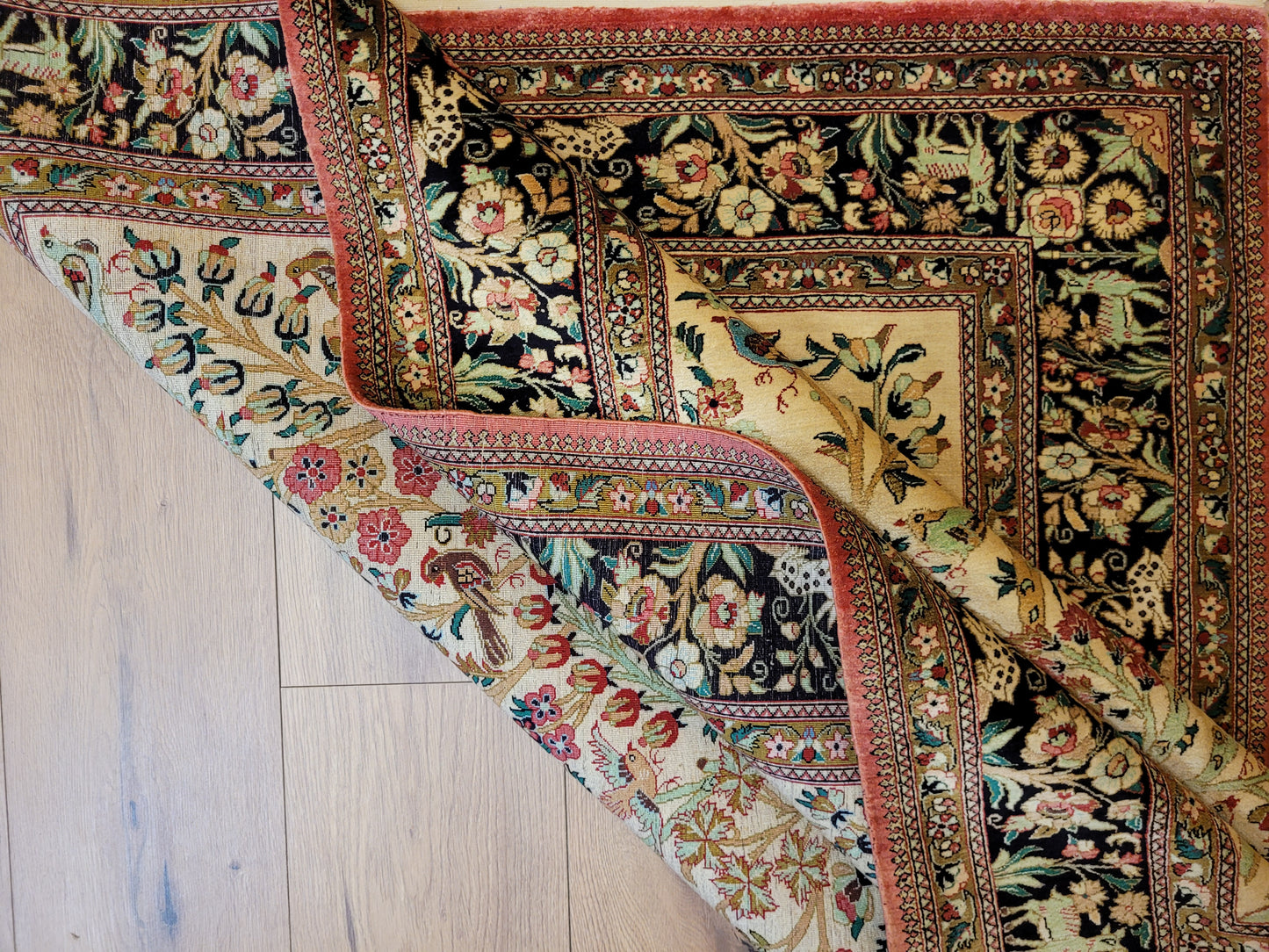 Ghom Teppich Seide auf Seide Jagdszene florales Motiv feine Knüpfung