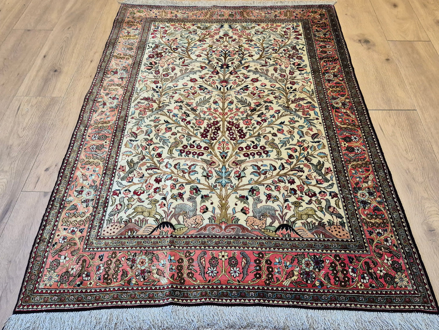 Ghom Seidenteppich Seide auf Seide Lebensbaum mit Tiermotiven