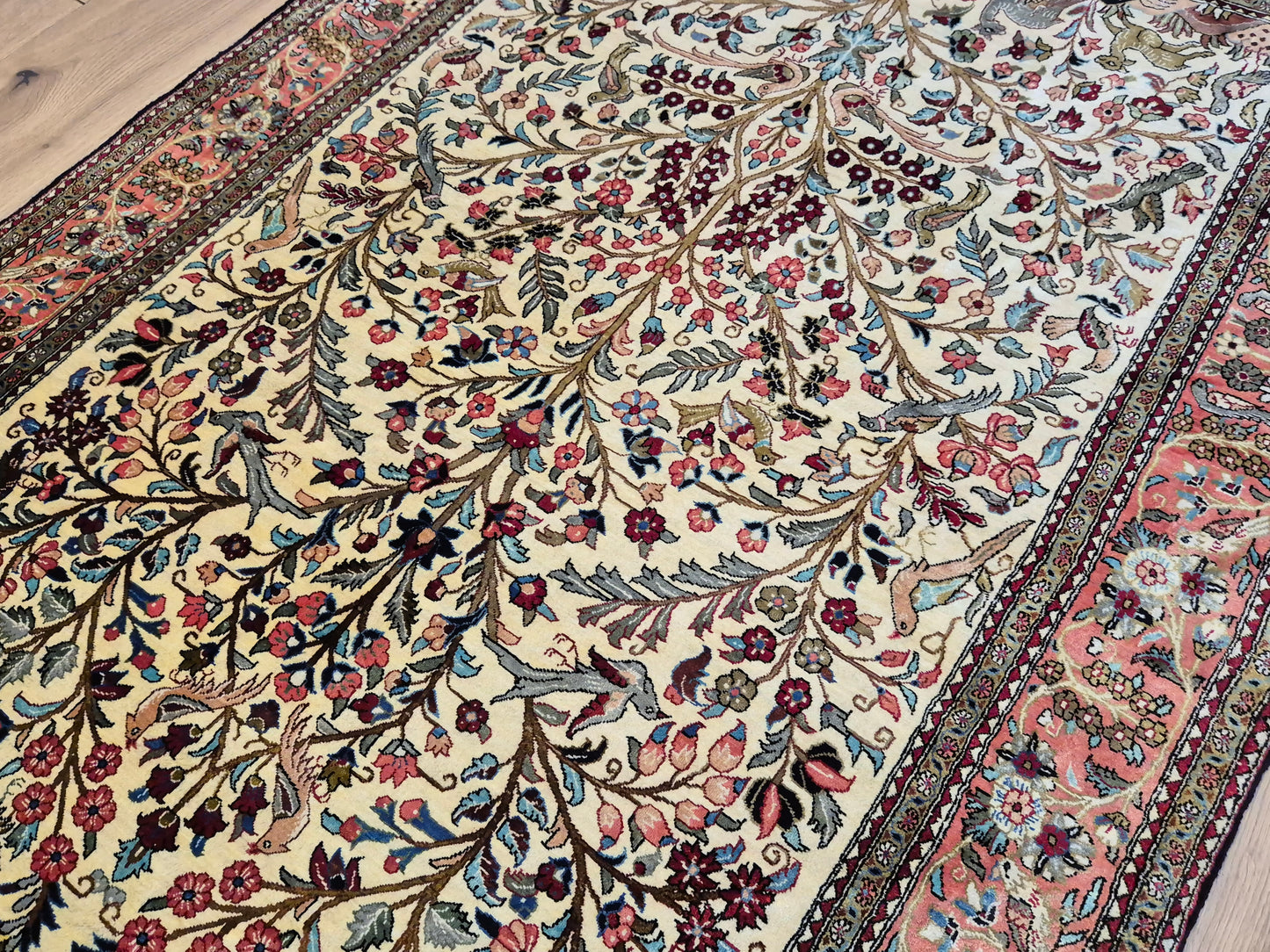 Ghom Seidenteppich Seide auf Seide Lebensbaum mit Tiermotiven