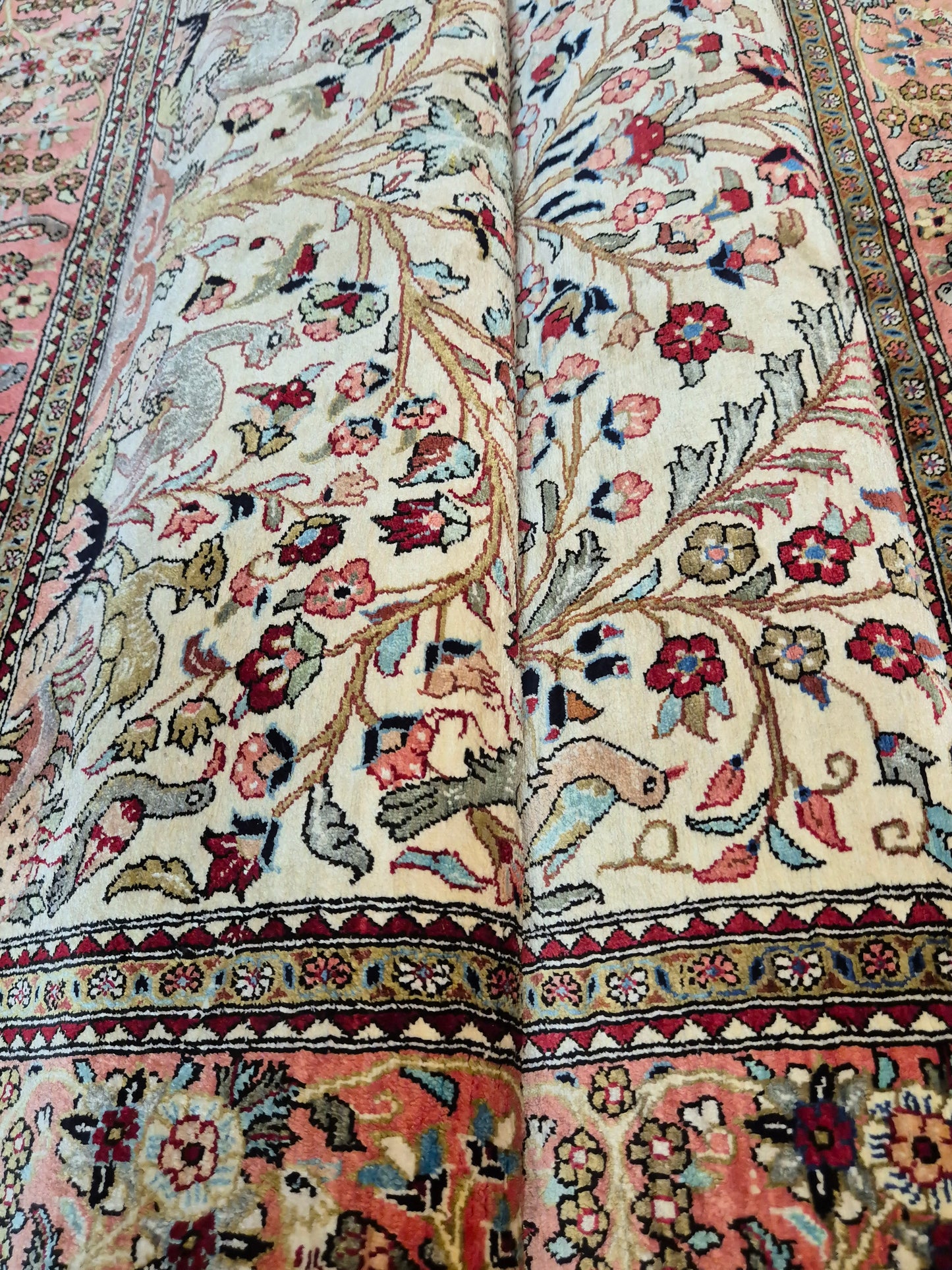 Ghom Seidenteppich Seide auf Seide Lebensbaum mit Tiermotiven