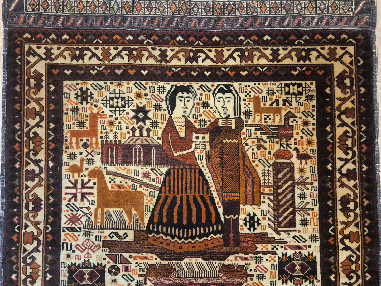 Torbat Belutsch Teppich Wolle figürliche Darstellung handgeknüpft