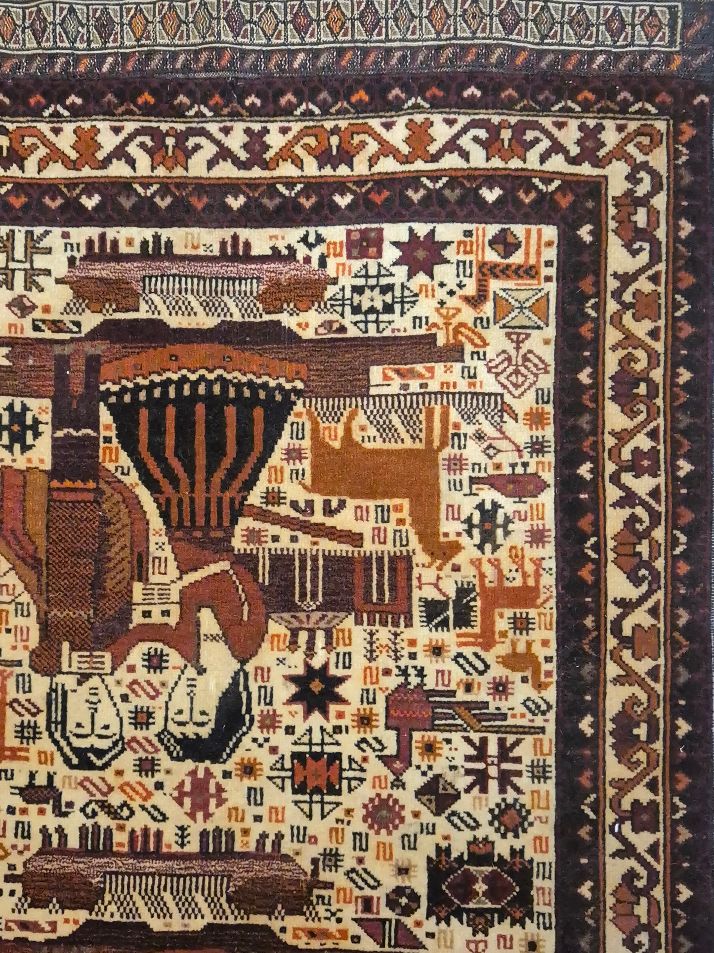 Torbat Belutsch Teppich Wolle figürliche Darstellung handgeknüpft