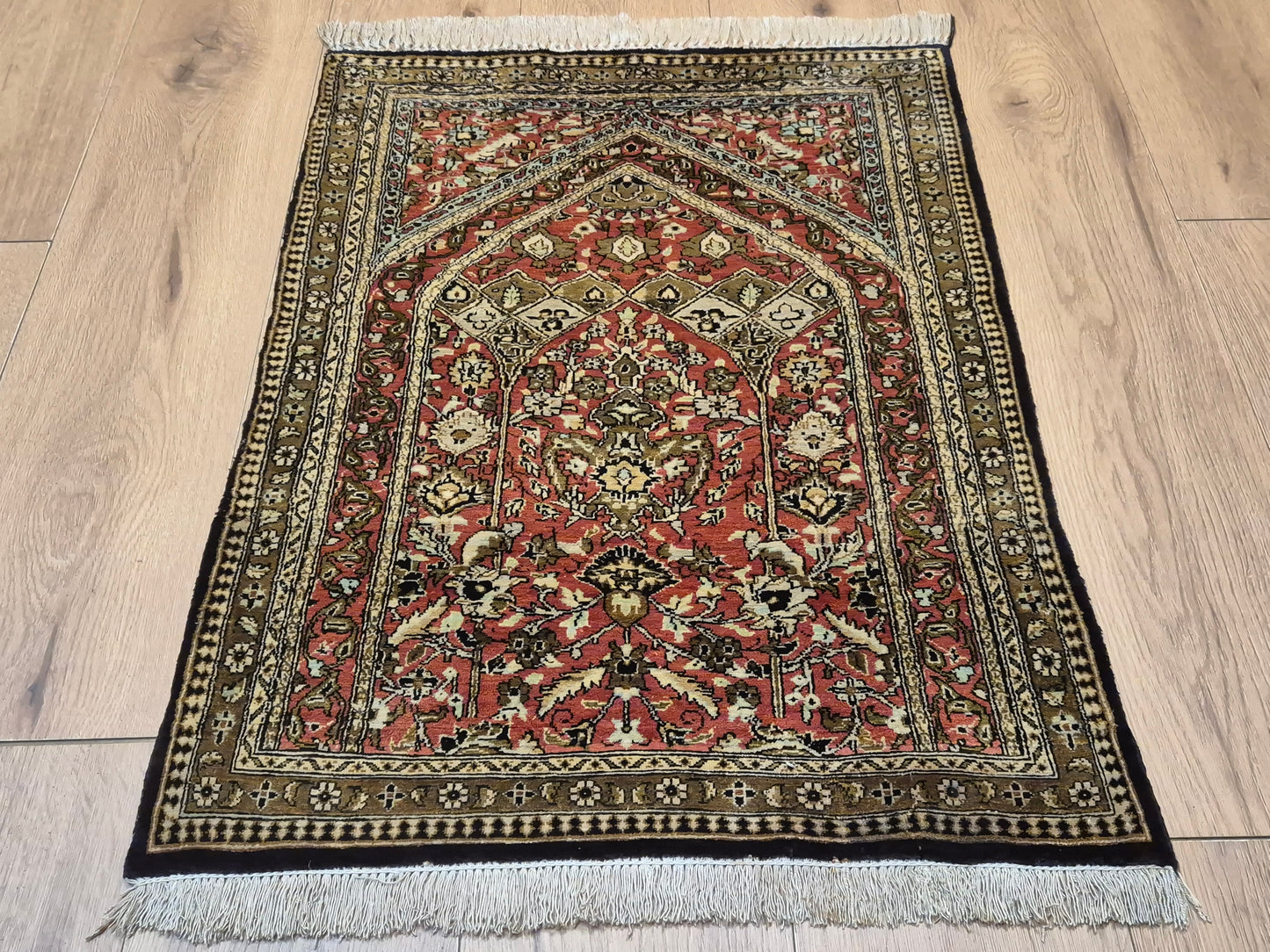 Ghom Seidenteppich feine Knüpfung Gebetsteppich