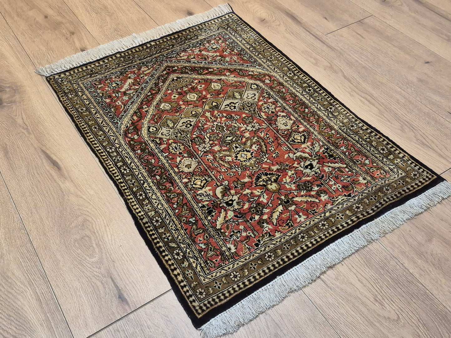 Ghom Seidenteppich feine Knüpfung Gebetsteppich