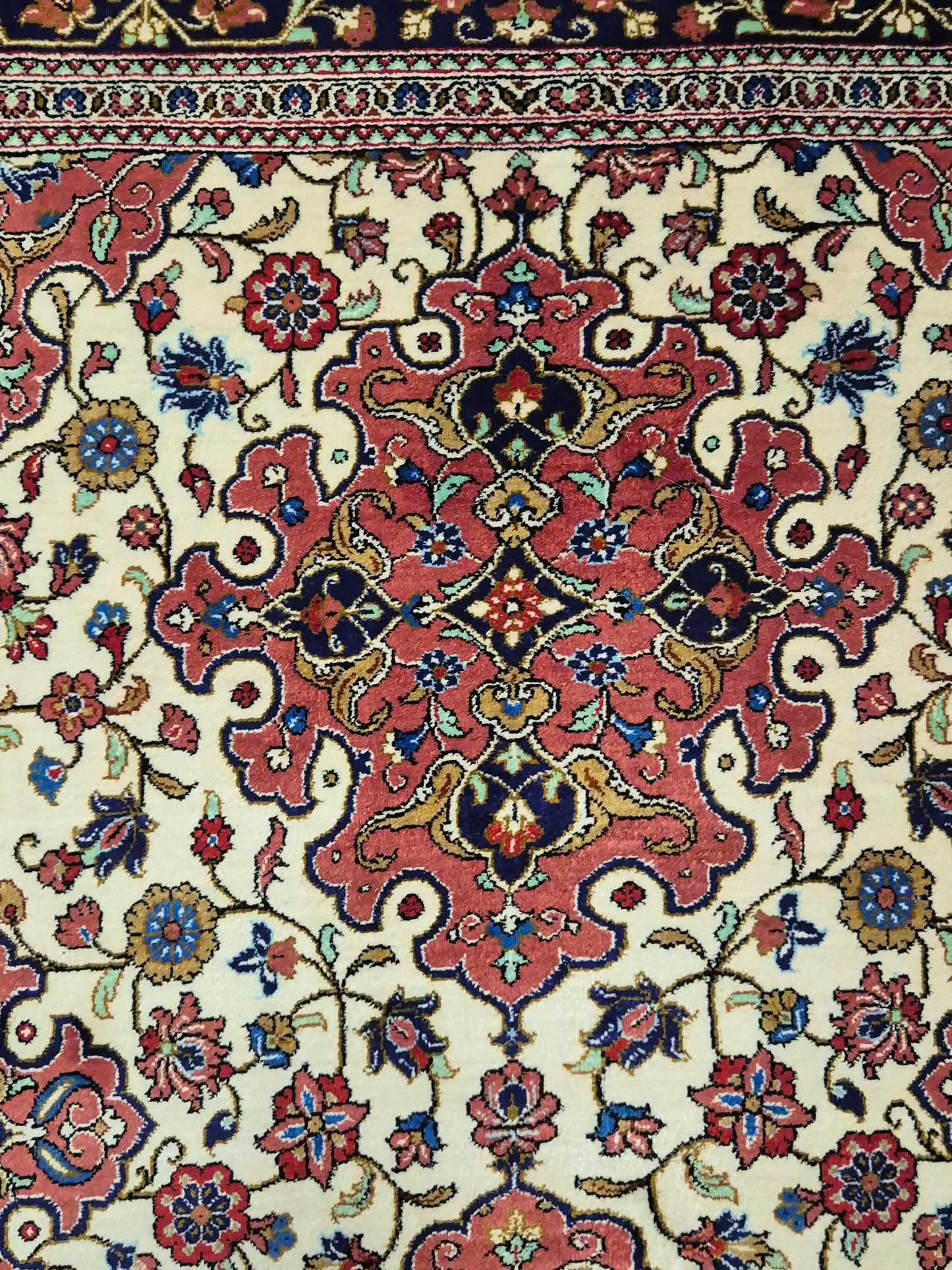 Ghom Teppich Seide auf Seide signiert feine Knüpfung