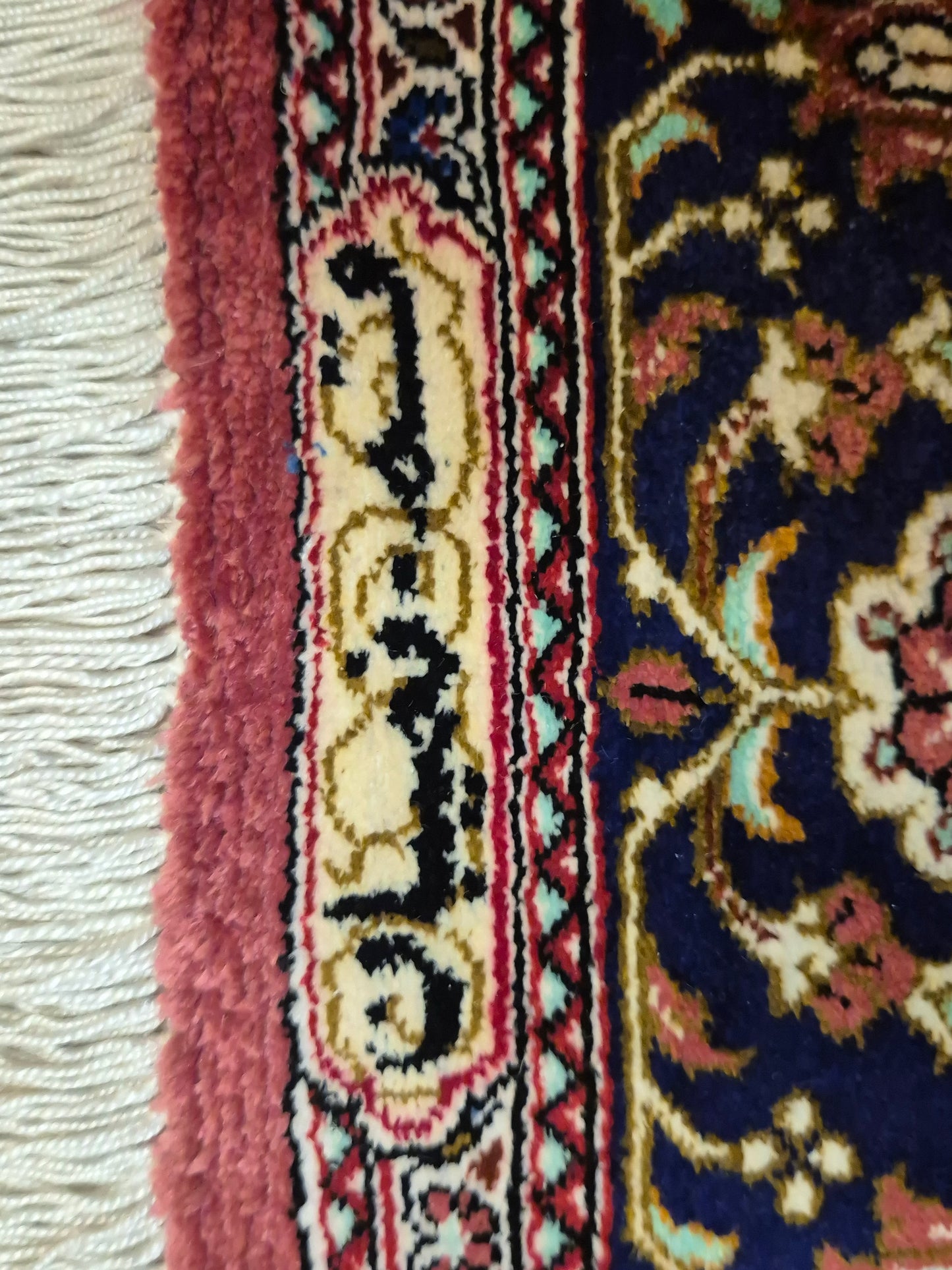 Ghom Teppich Seide auf Seide signiert feine Knüpfung