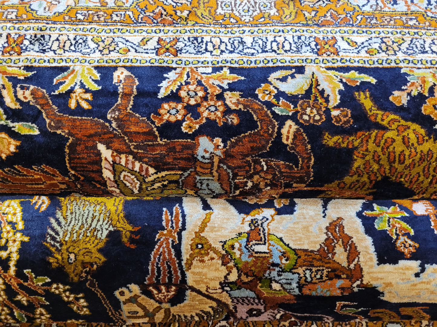 Kaschmir Naturseide Teppich Jagdmotiv feine Knüpfung