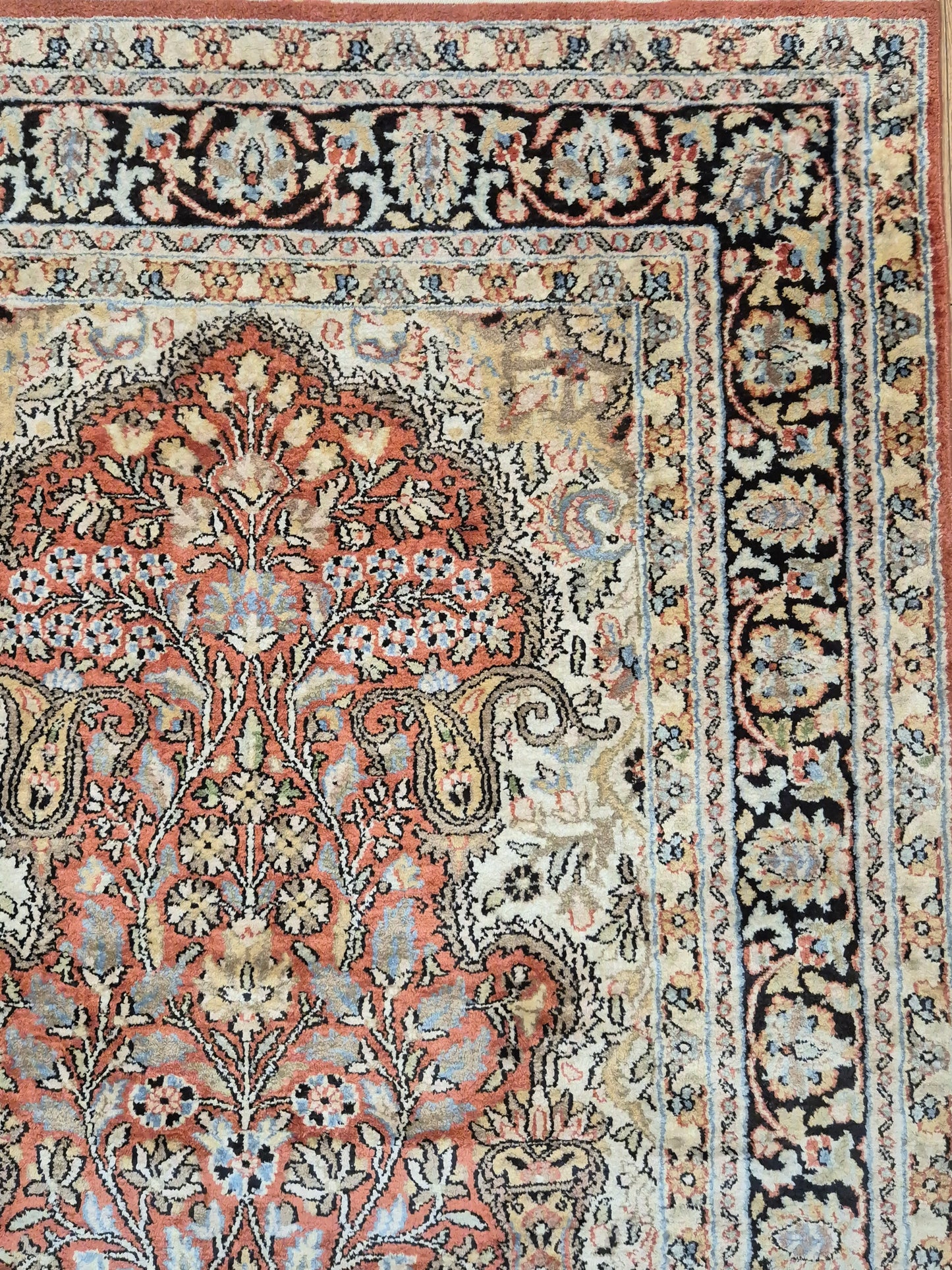 Kashmir Teppich Reine Seide Lebensbaum Motiv feine Knüpfung