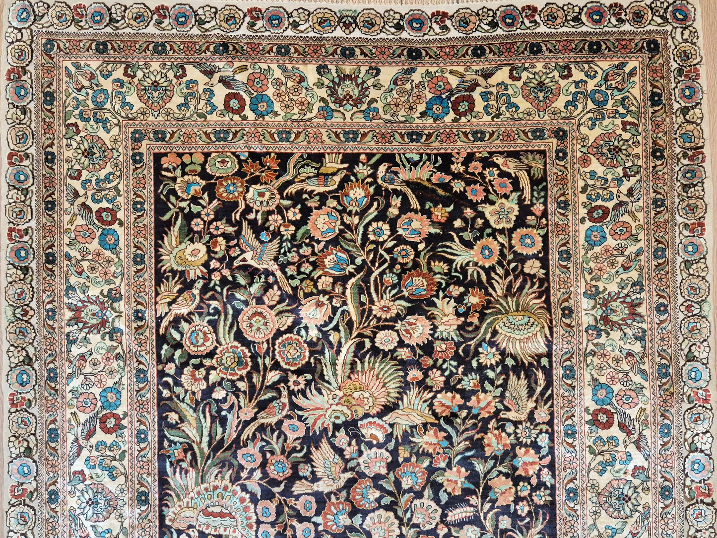 Hereke Seide Teppich China Naturseide florales Muster sehr fein