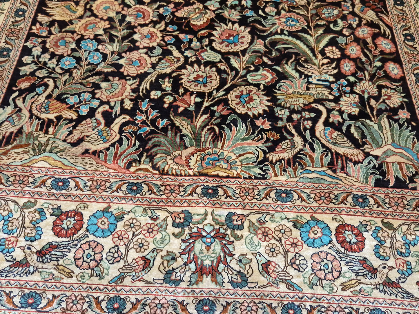 Hereke Seide Teppich China Naturseide florales Muster sehr fein