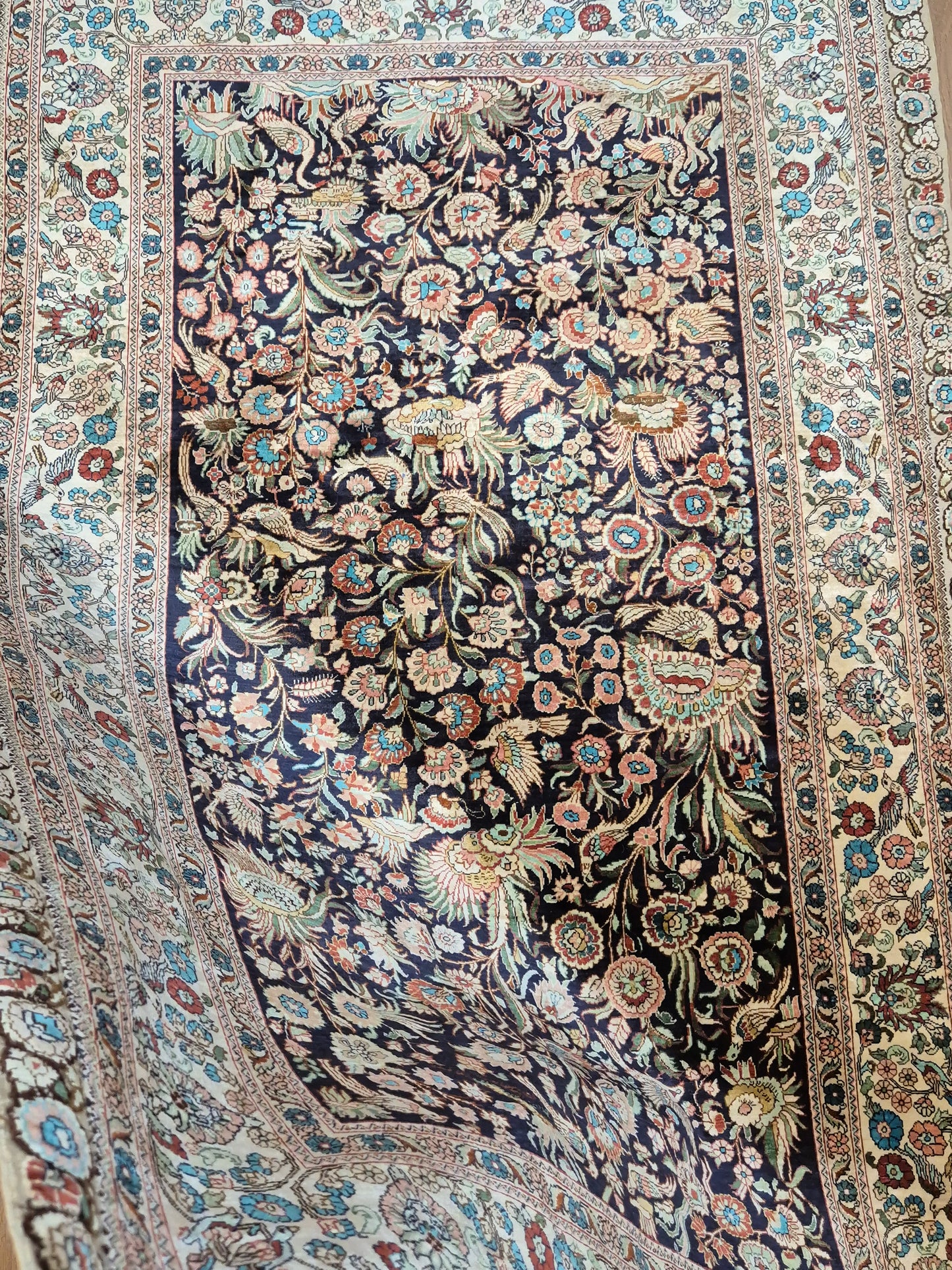 Hereke Seide Teppich China Naturseide florales Muster sehr fein