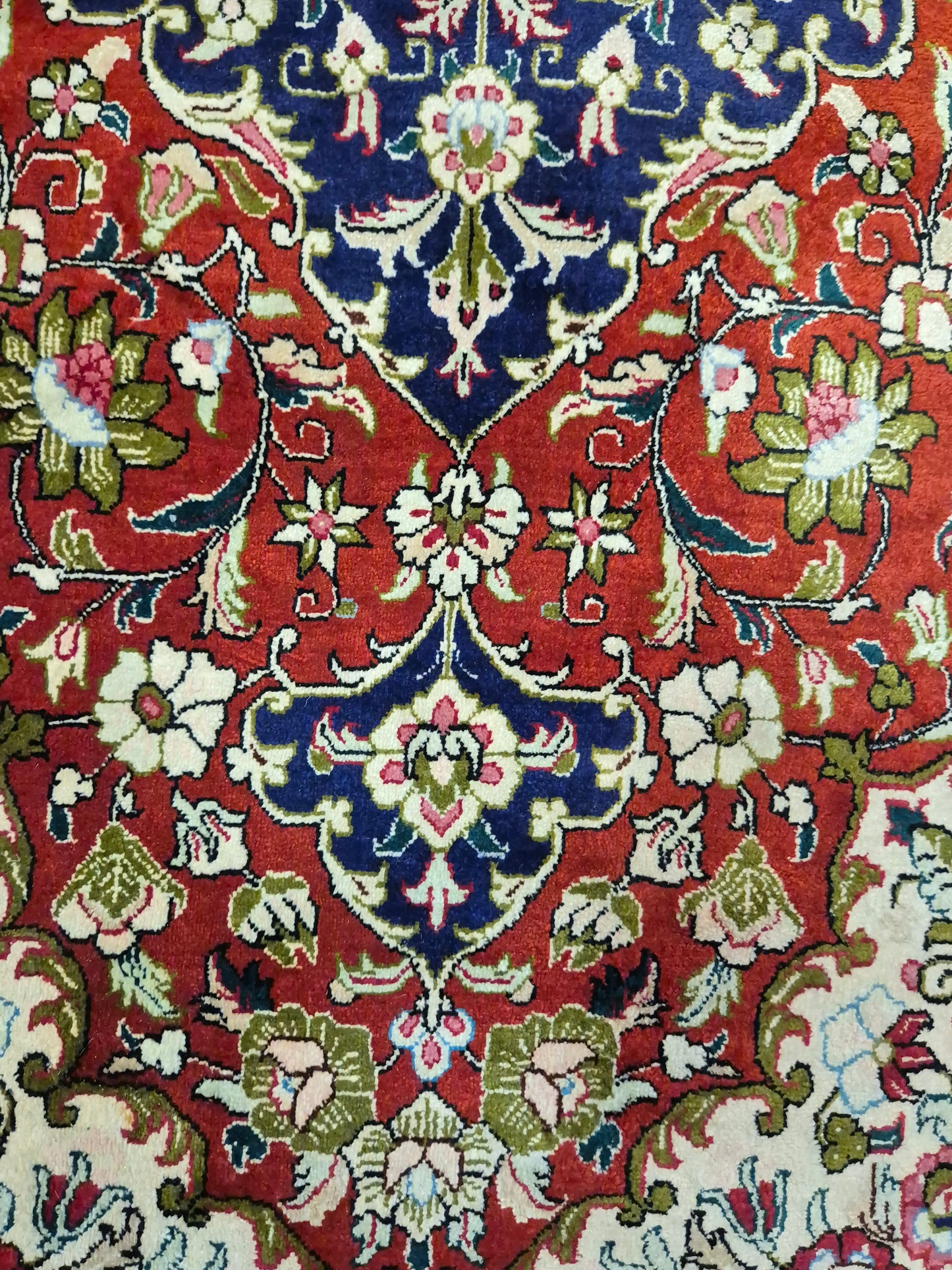 Ghom Seide Teppich Seide auf Seide Medaillon florales Muster