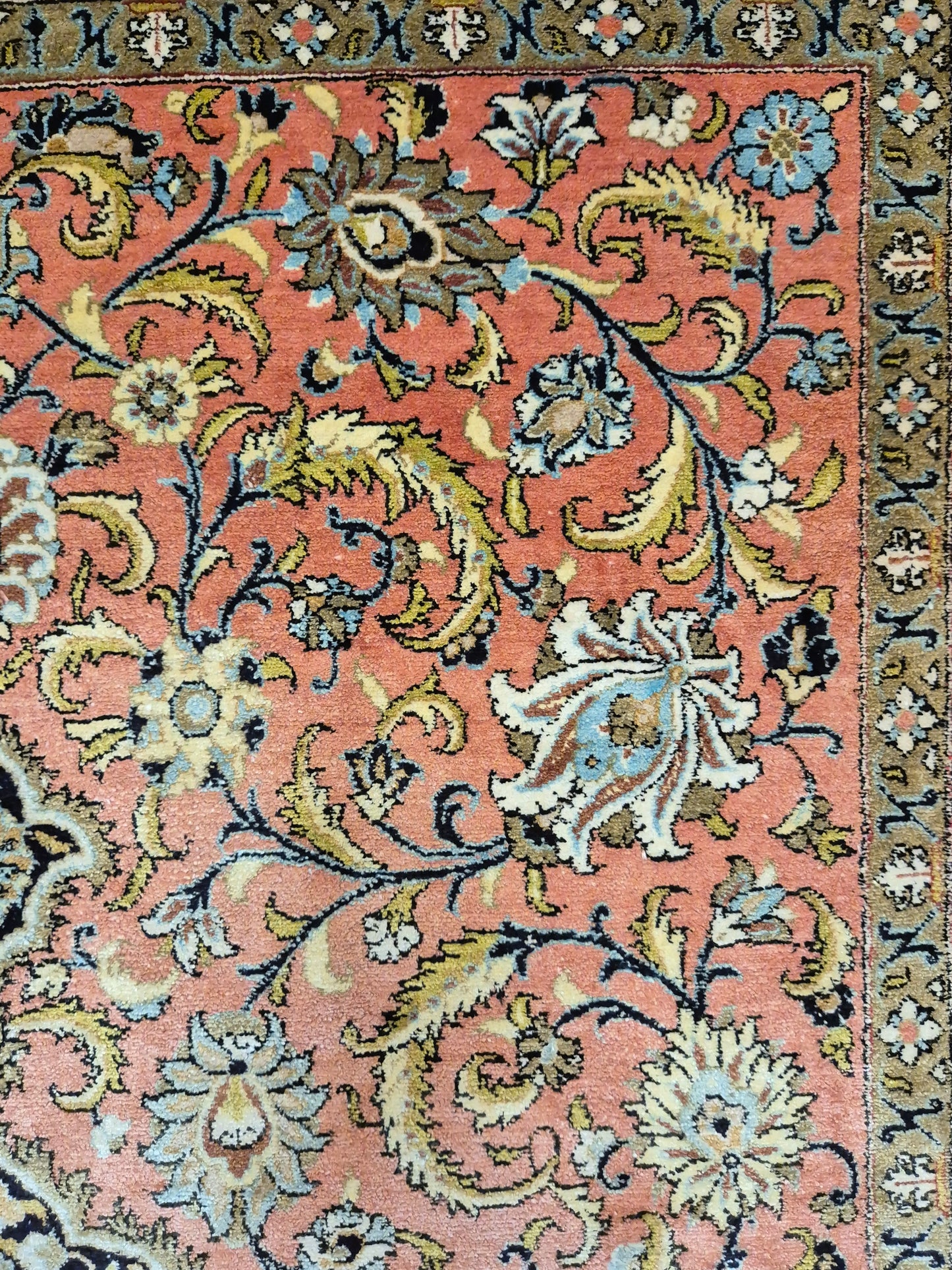 Ghom Seide Teppich Seide auf Seide florales Medaillon feine Knüpfung