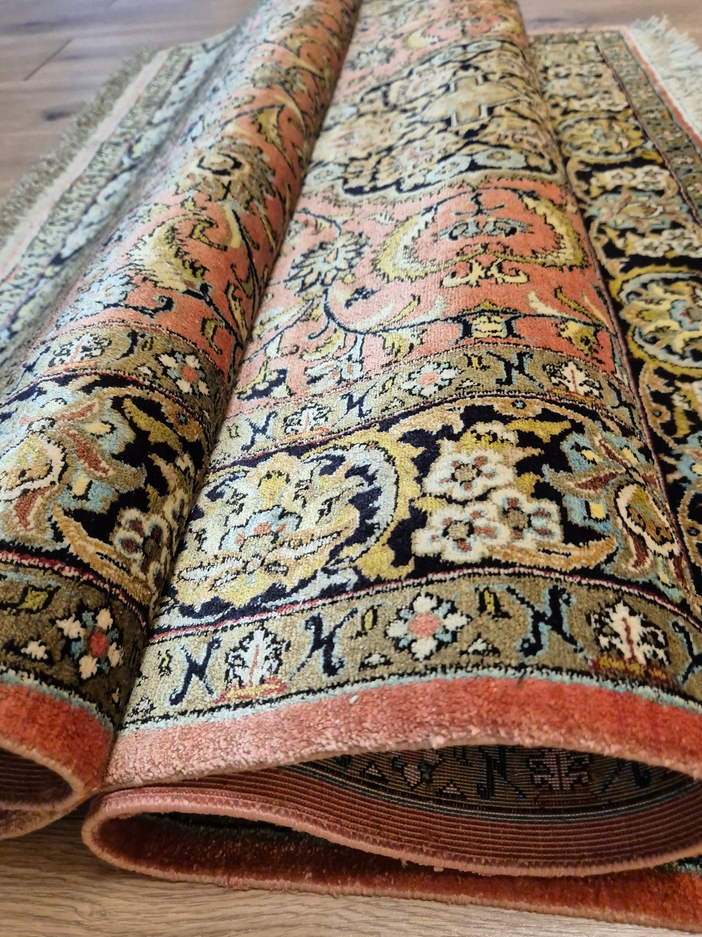 Ghom Seide Teppich Seide auf Seide florales Medaillon feine Knüpfung