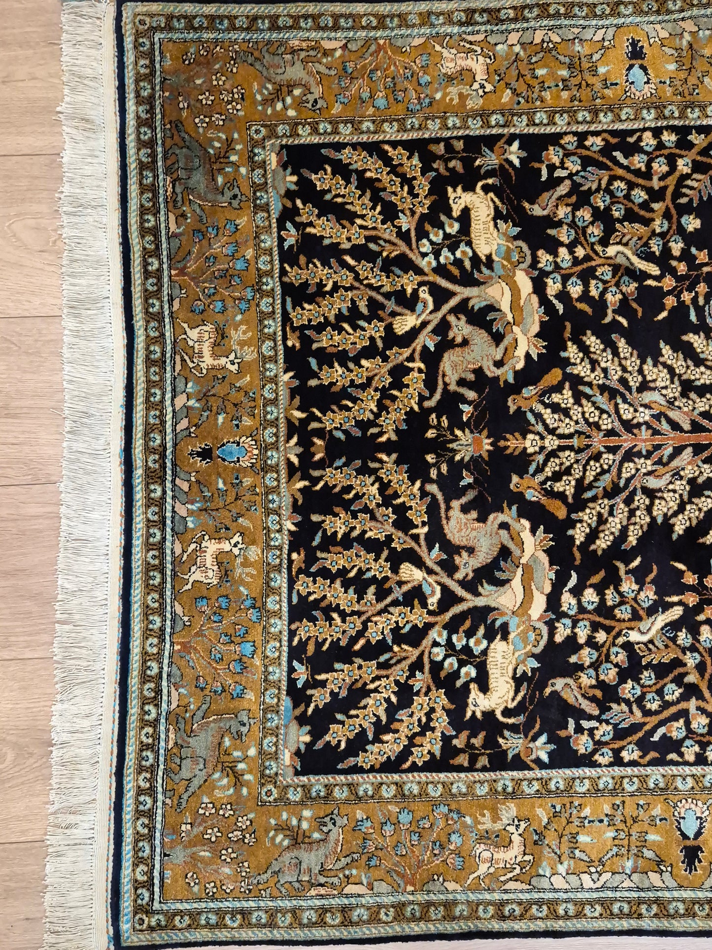 Ghom Seide Teppich Seide auf Seide Jagdmotiv feine Knüpfung