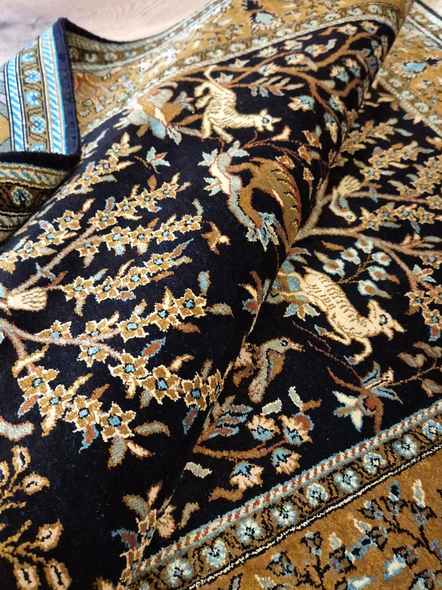 Ghom Seide Teppich Seide auf Seide Jagdmotiv feine Knüpfung