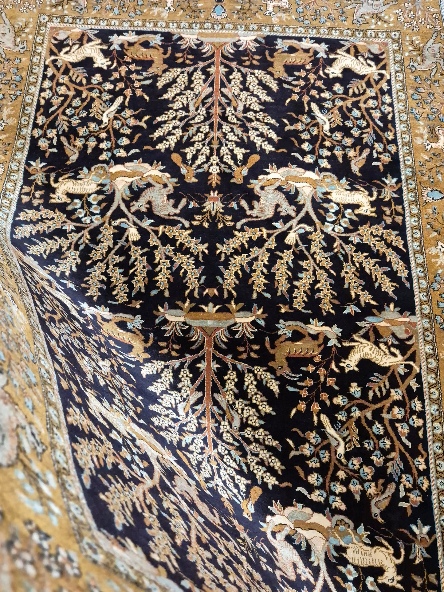 Ghom Seide Teppich Seide auf Seide Jagdmotiv feine Knüpfung