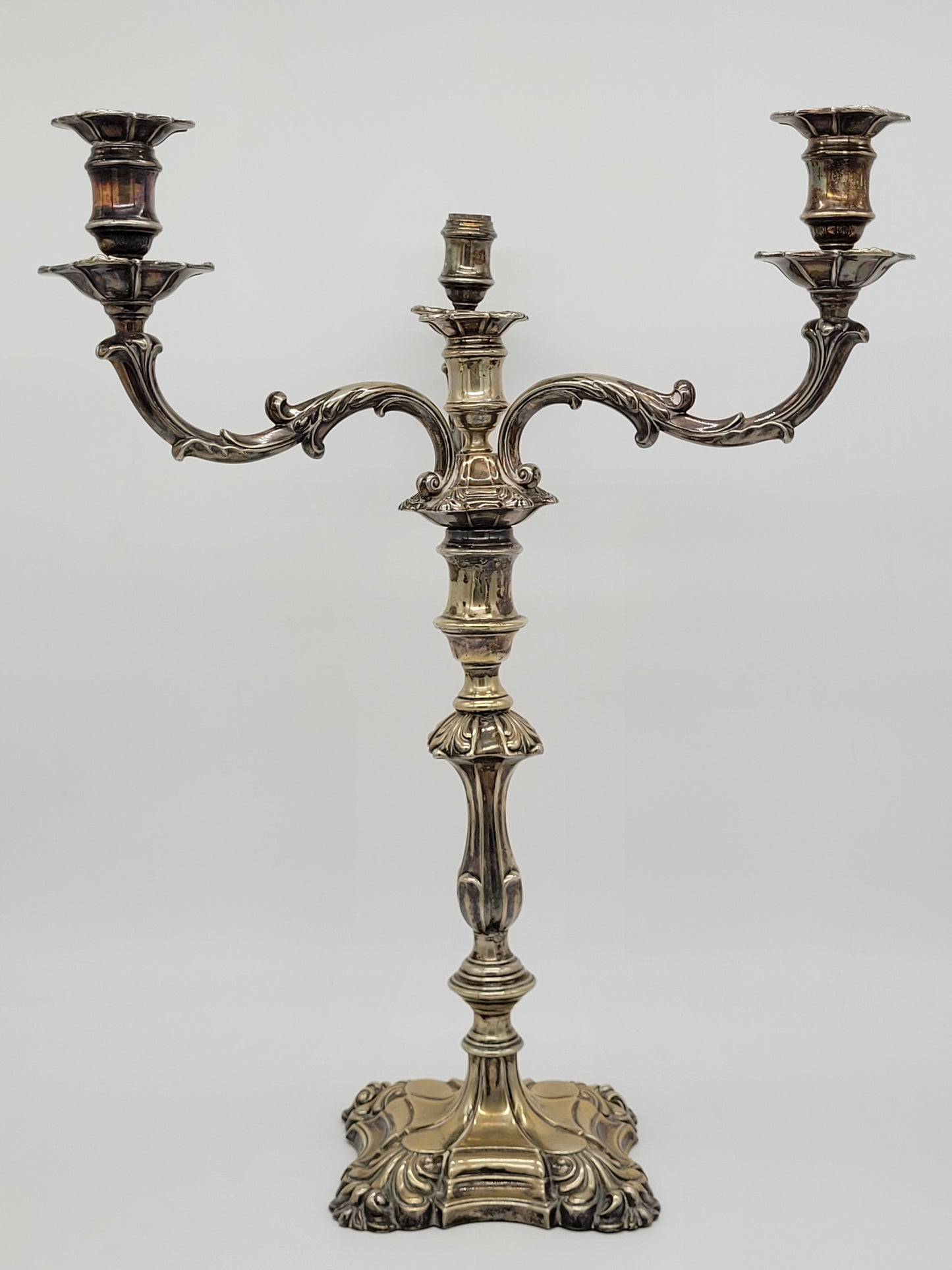 Kerzenständer Kerzenhalter Versilbert drei flammig im Antiken Stil Kandelaber