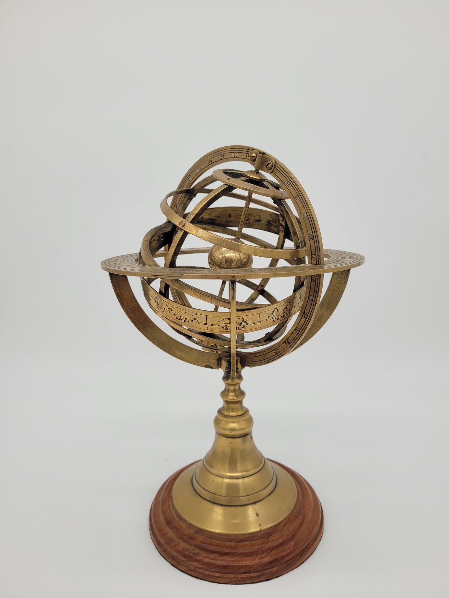 Messing Armillarsphäre Weltmaschine auf Holzsockel APARIS Chez G P Ache Royalle