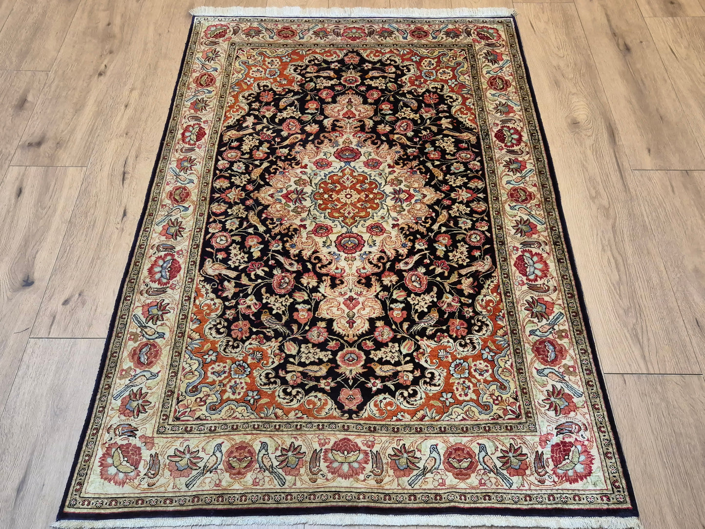 Ghom Seide Teppich Seide auf Seide florales Medaillon feine Knüpfung