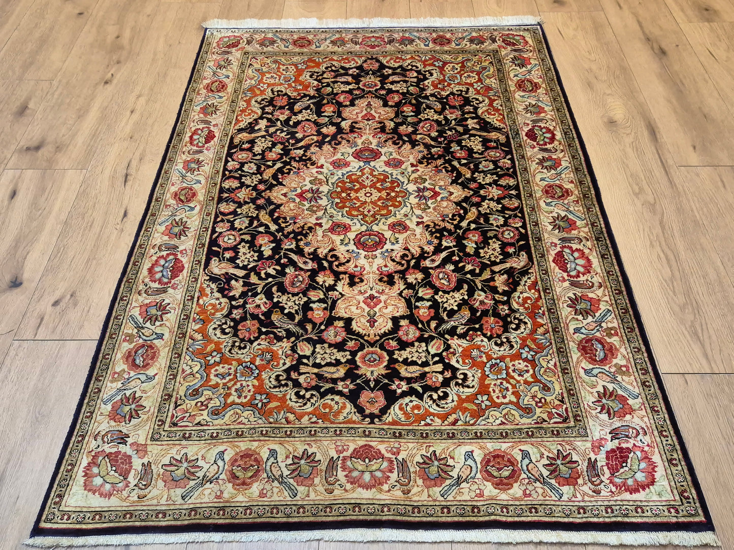 Ghom Seide Teppich Seide auf Seide florales Medaillon feine Knüpfung