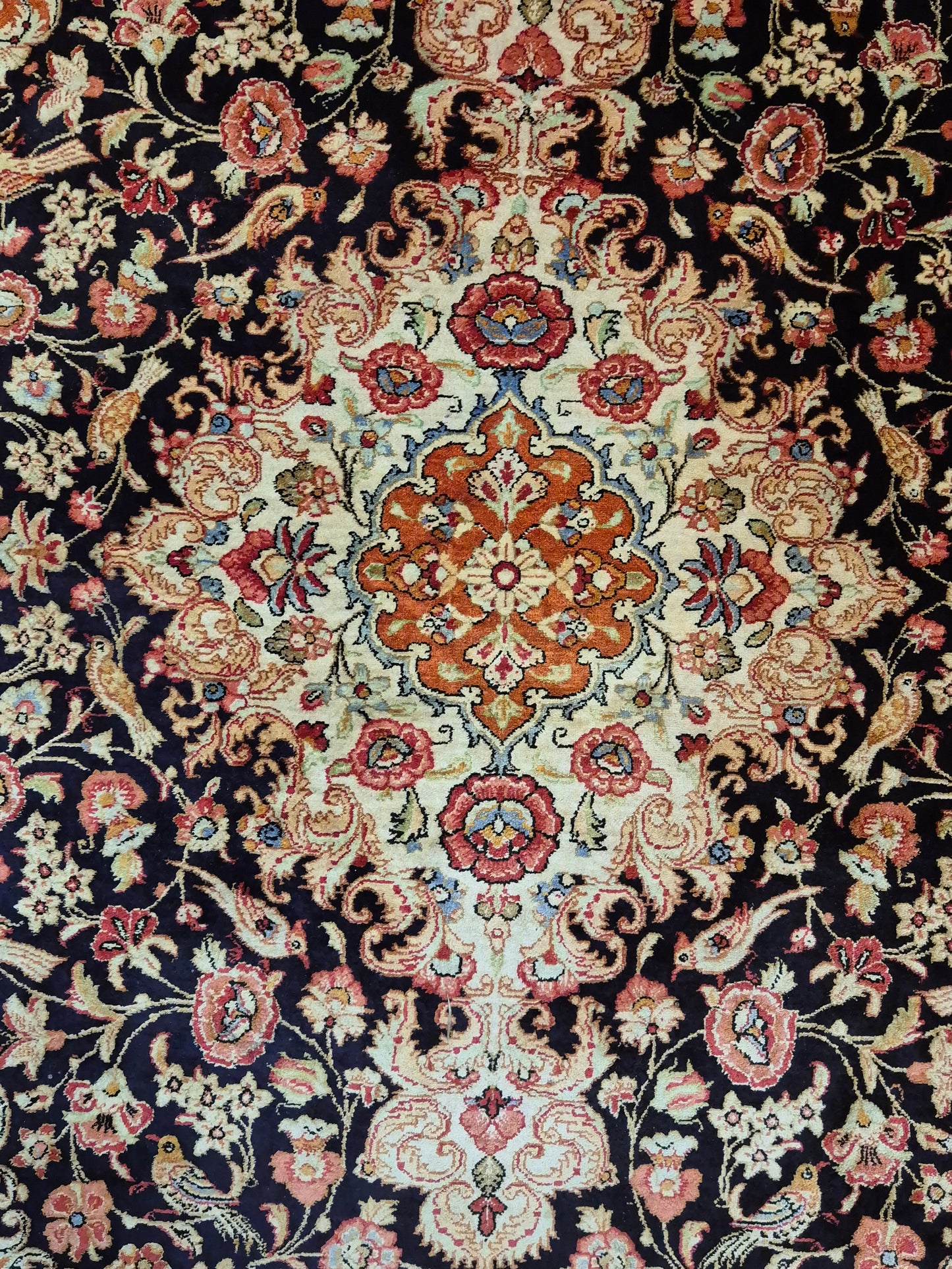 Ghom Seide Teppich Seide auf Seide florales Medaillon feine Knüpfung