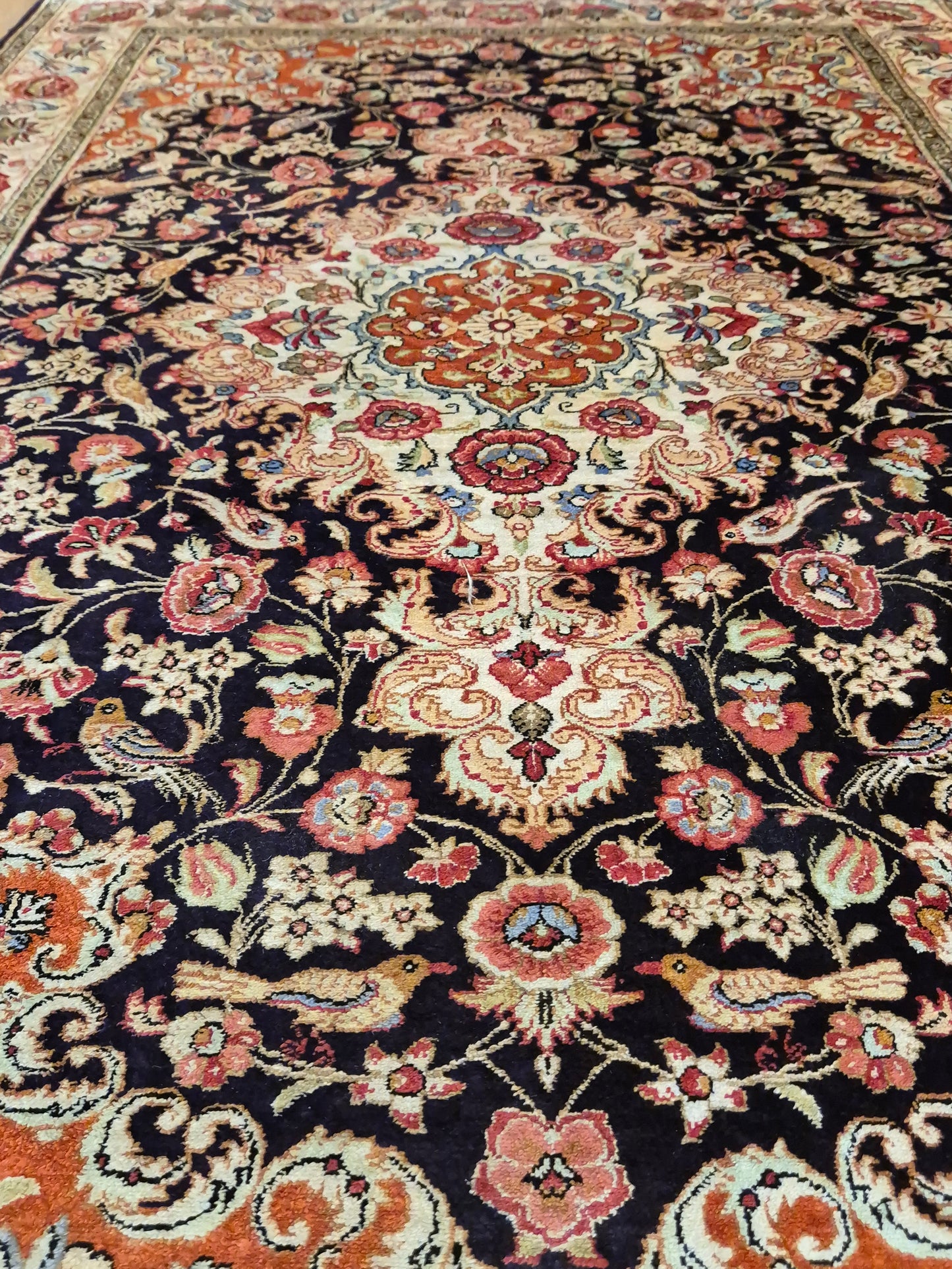 Ghom Seide Teppich Seide auf Seide florales Medaillon feine Knüpfung