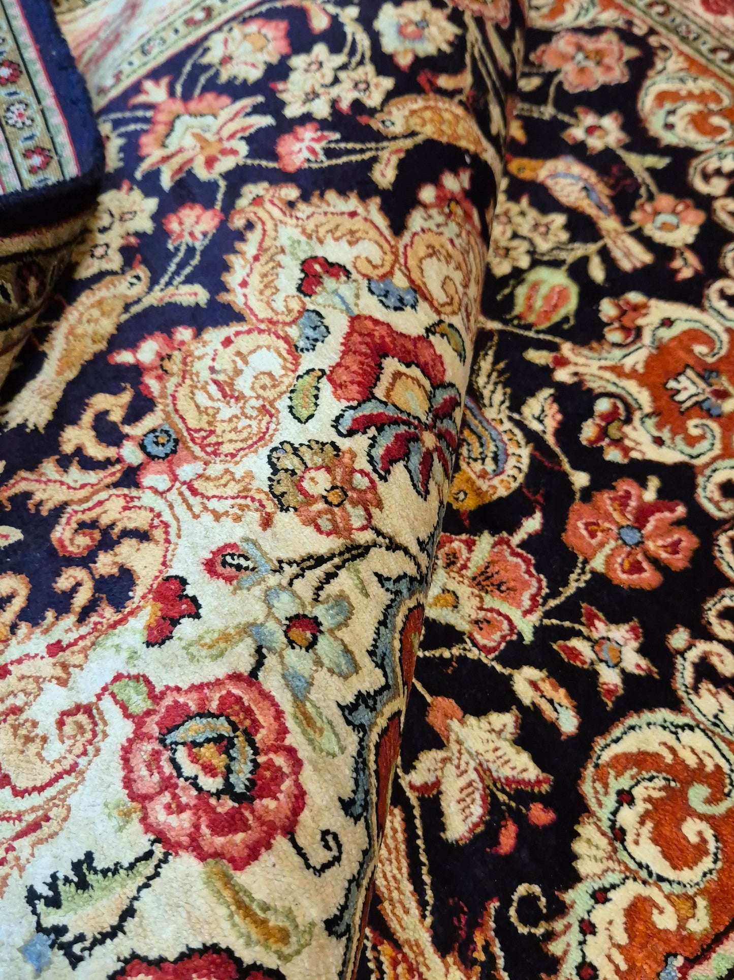 Ghom Seide Teppich Seide auf Seide florales Medaillon feine Knüpfung