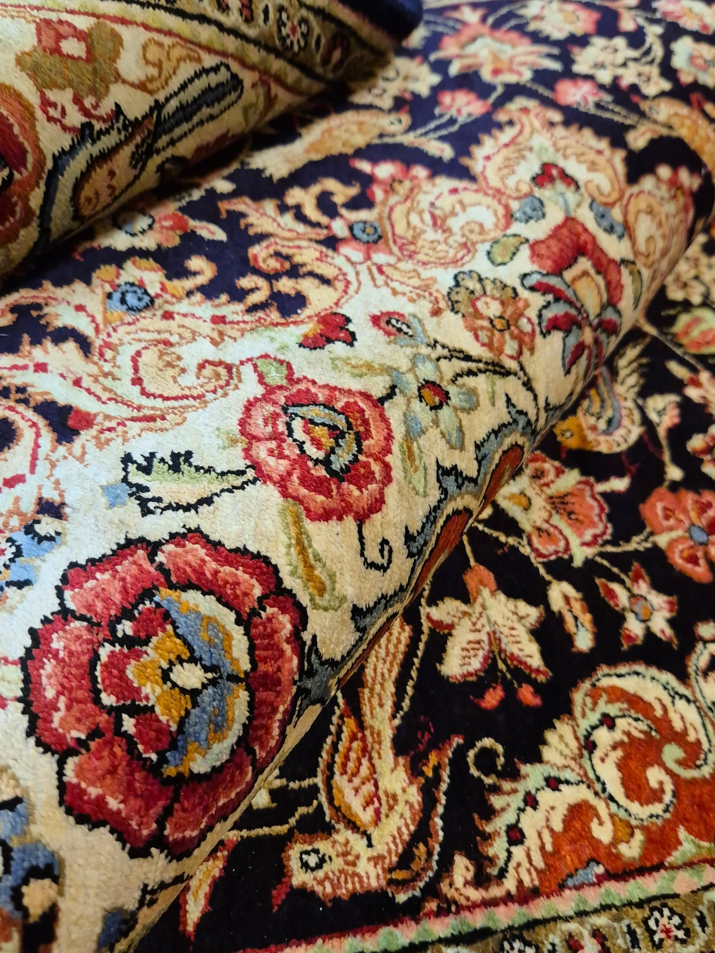 Ghom Seide Teppich Seide auf Seide florales Medaillon feine Knüpfung