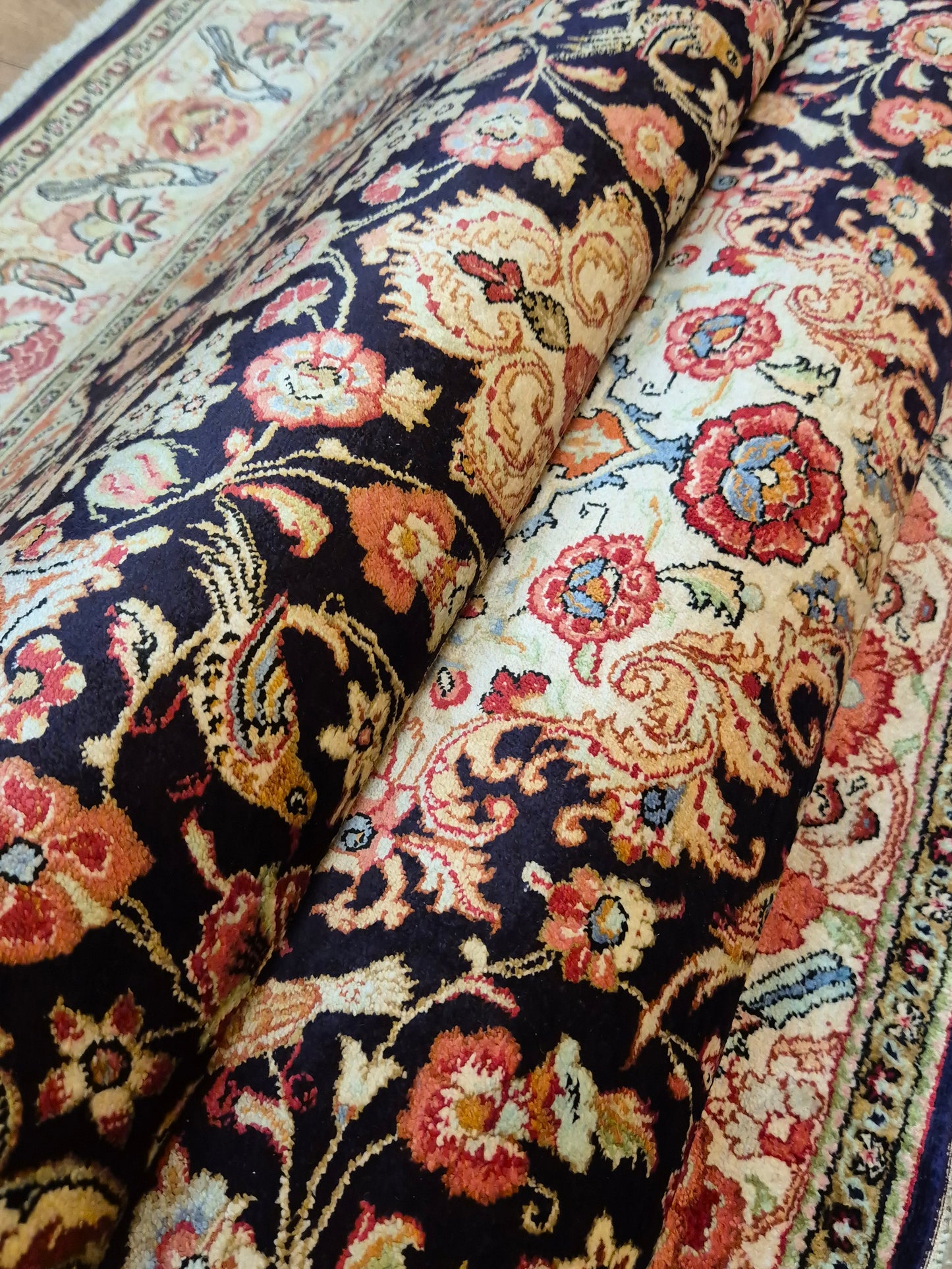 Ghom Seide Teppich Seide auf Seide florales Medaillon feine Knüpfung