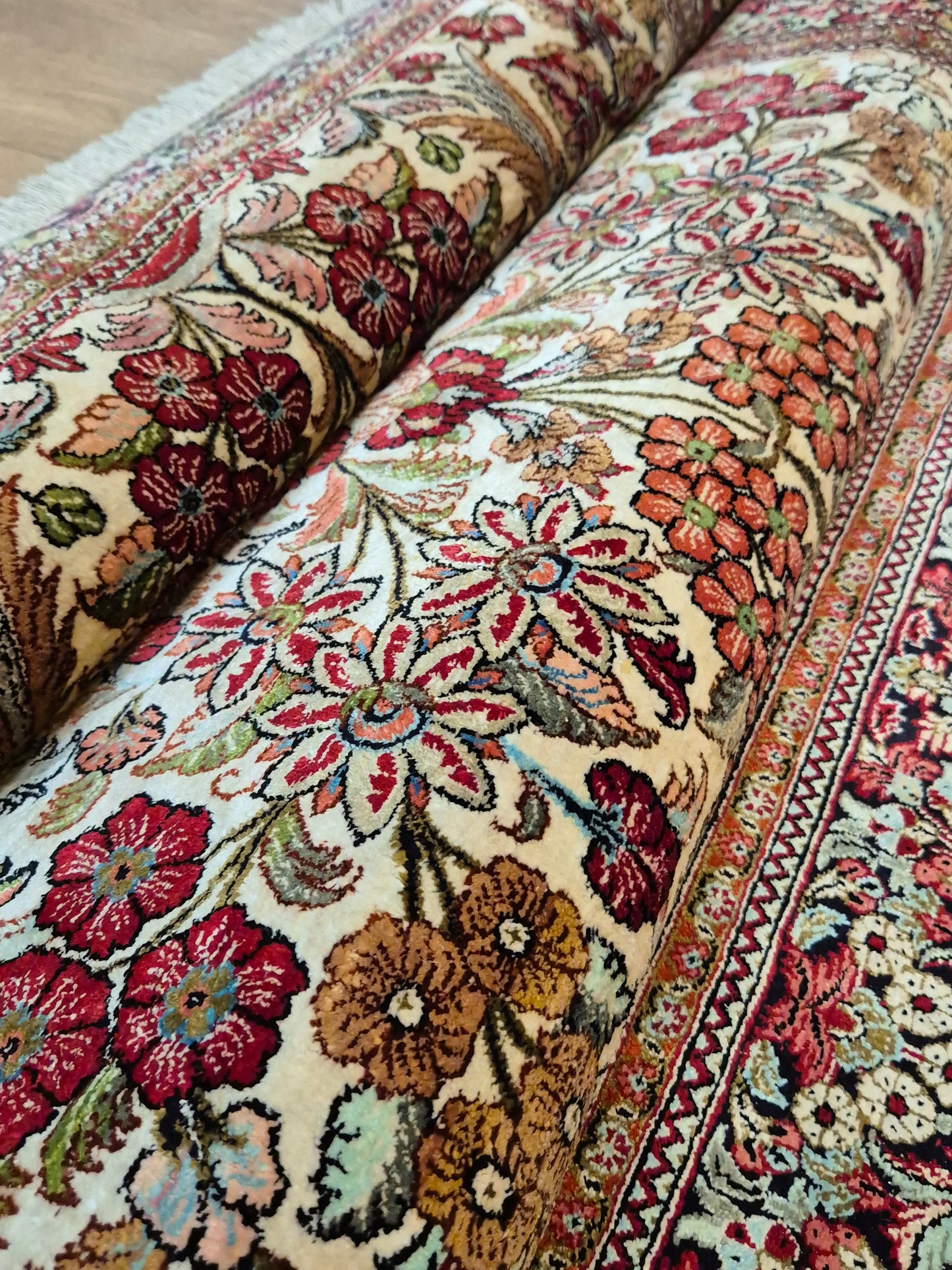 Ghom Seide Teppich Seide auf Seide Lebensbaum feine Knüpfung